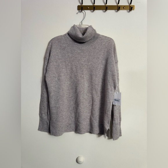 Nordstrom Sweaters - Nordstrom Heather Gray 100% Cashmere Turtleneck Sweater NWT XL